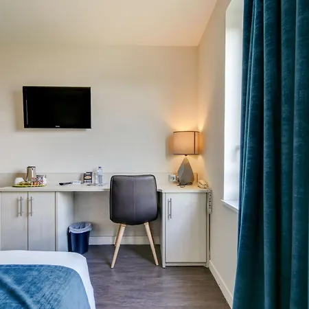 Brit Confort Hotel