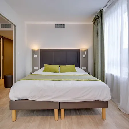 Hotel Brit Confort 3*