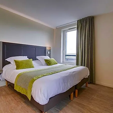 Brit Confort Hotel 3*